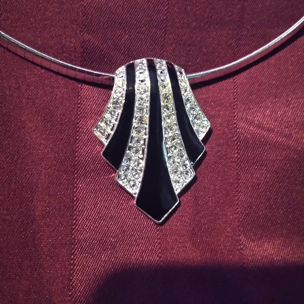 Art Deco style necklace